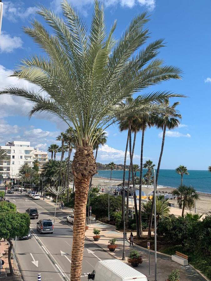 Beachfront Primera Linea De Playa En Casco Antiguo エステポナ エクステリア 写真